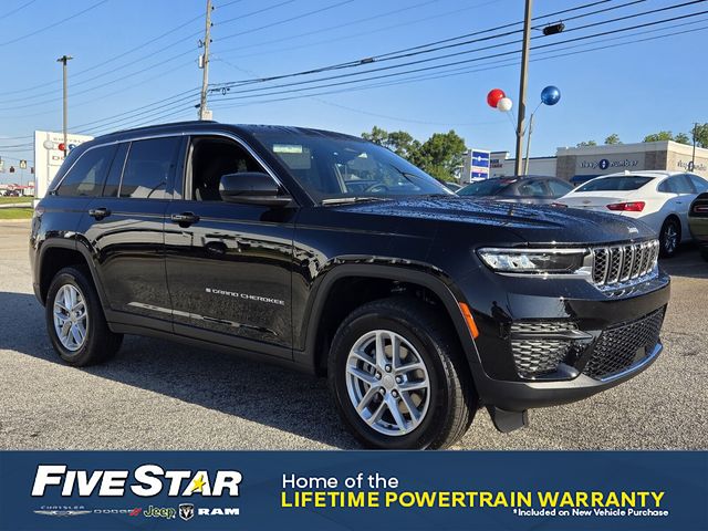 New 2026 Jeep Grand Cherokee Laredo