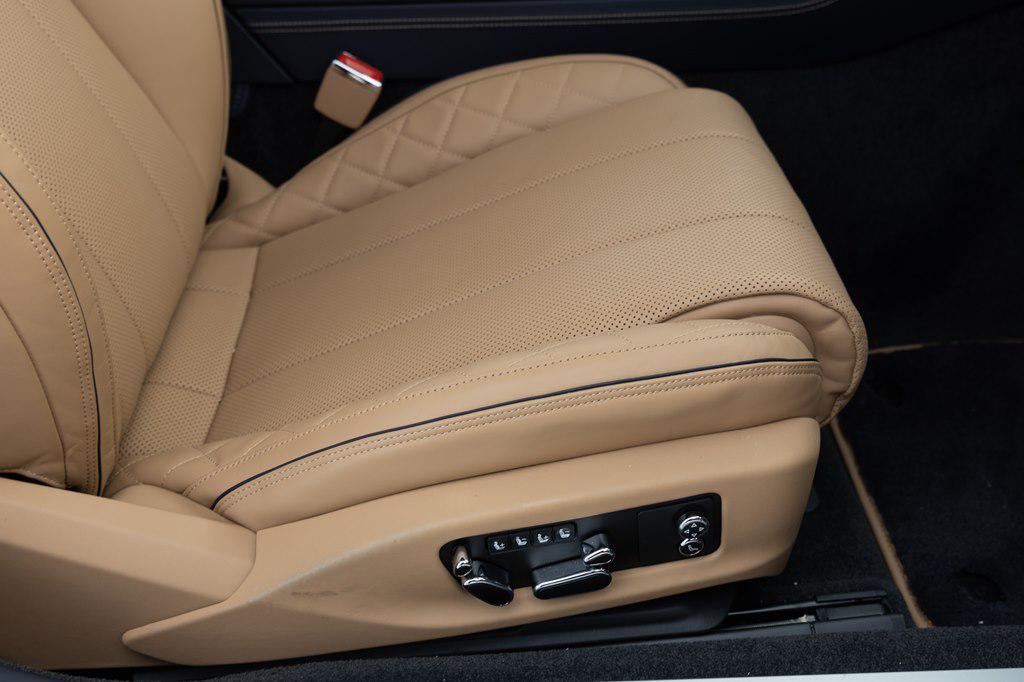2022 Bentley CONTINENTAL GT V8 — миниатюра 25