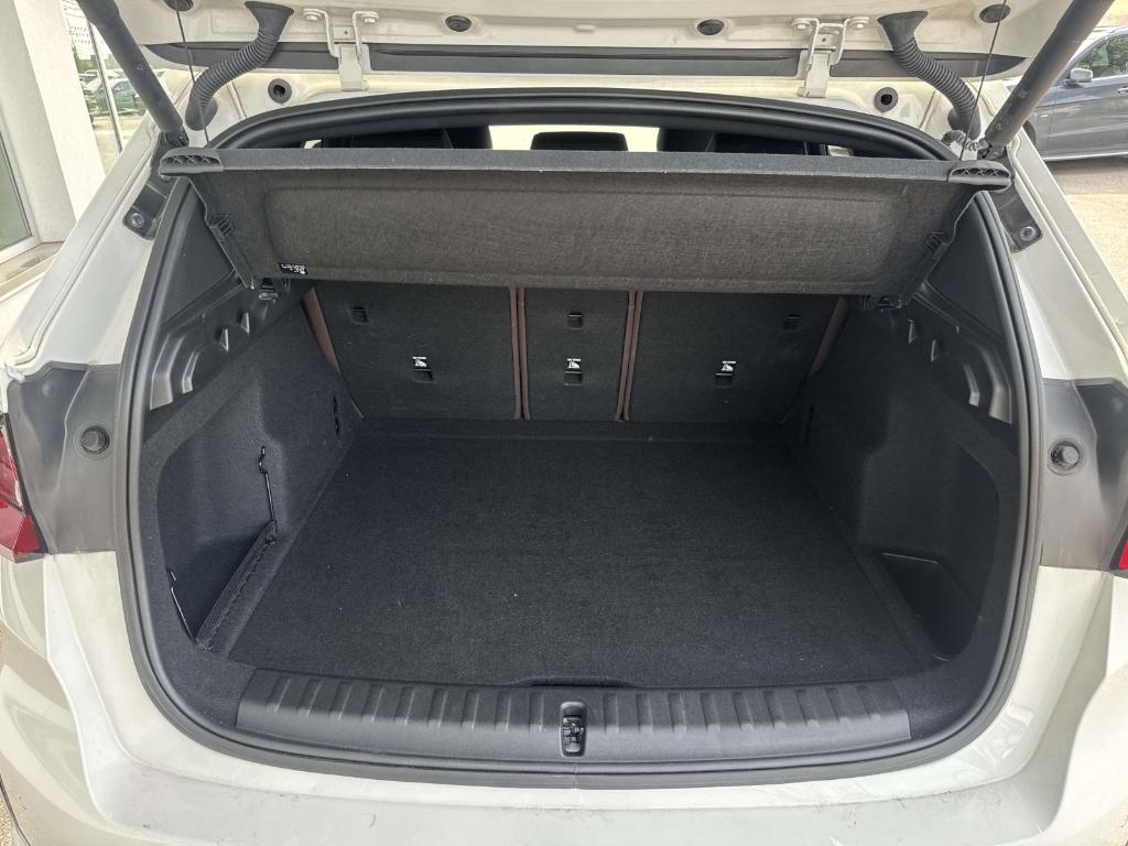 BMW X1 XDRIVE28I - 9