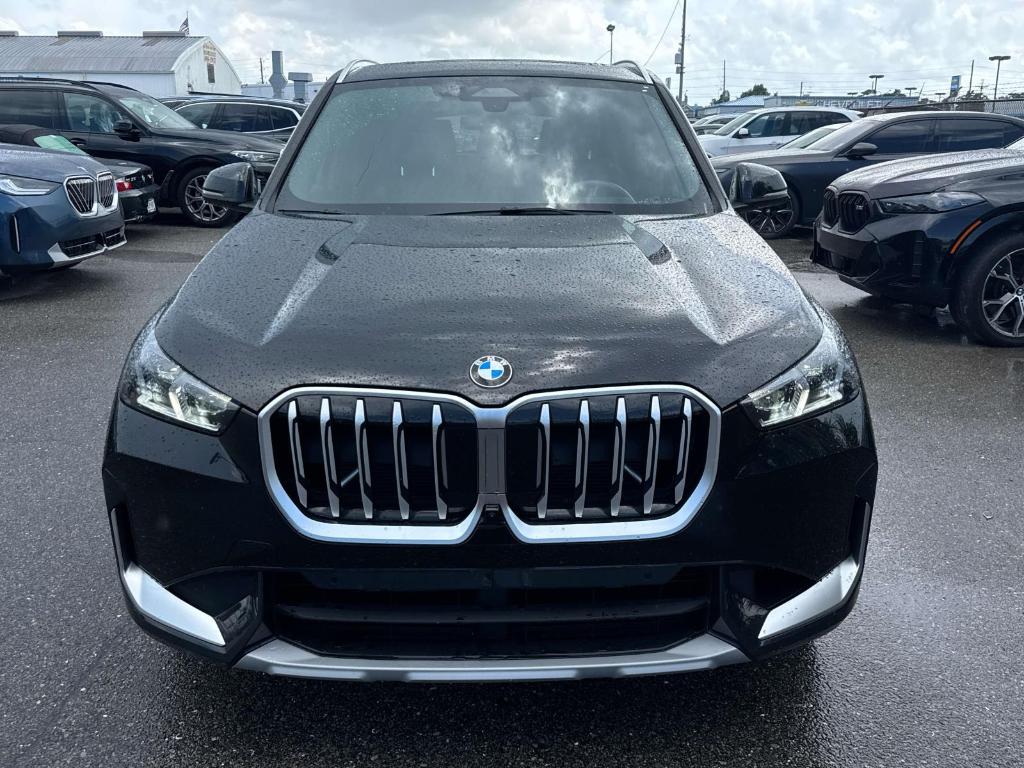 2025 BMW X1 XDRIVE28I photo 3