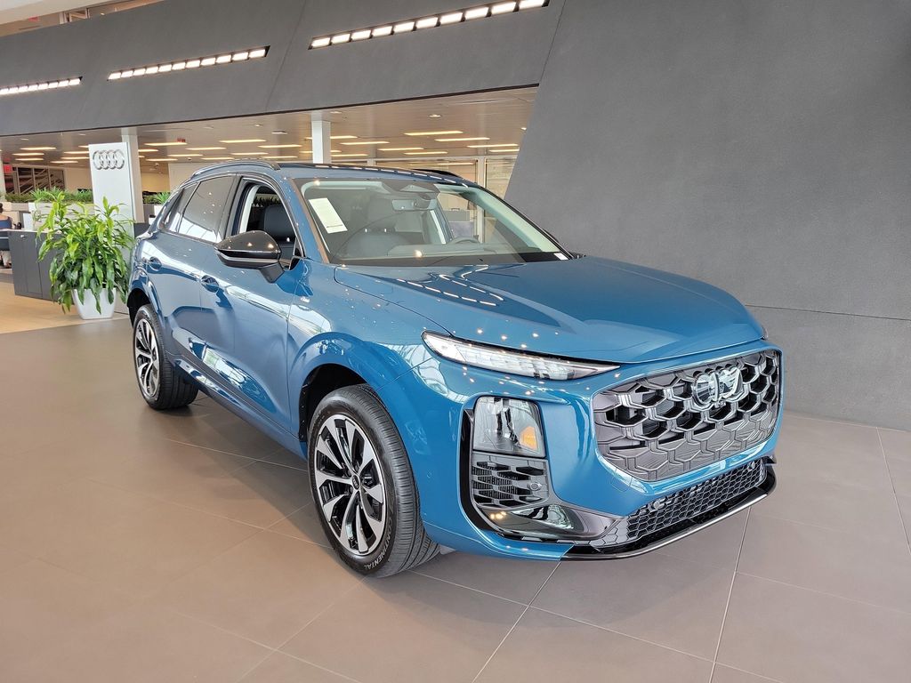 New 2026 Audi Q3 TFSI quattro S tronic