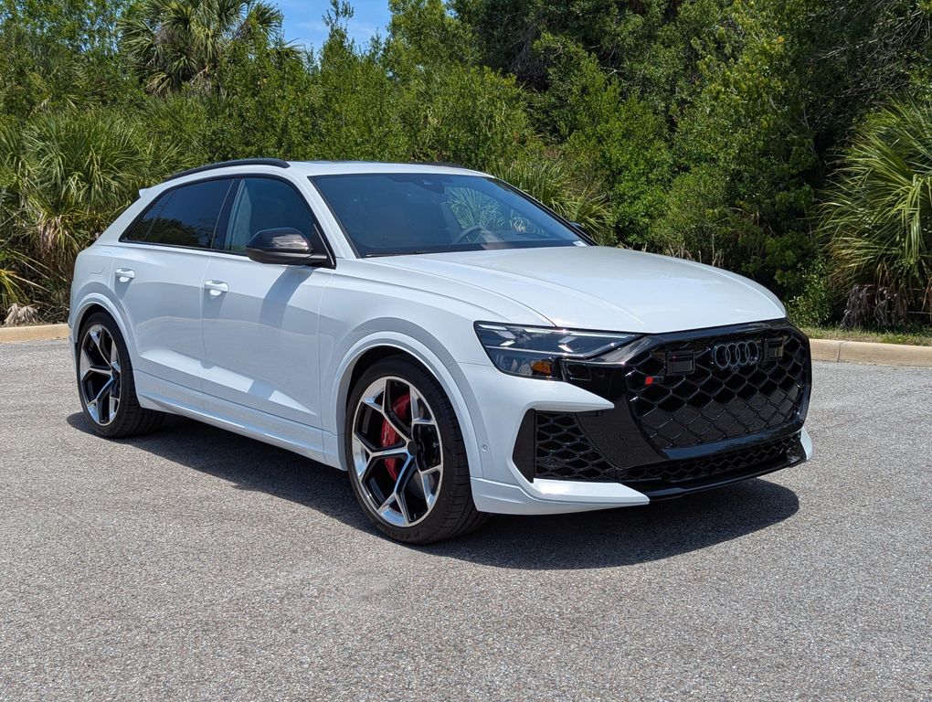 New 2026 Audi RS Q8 4.0T