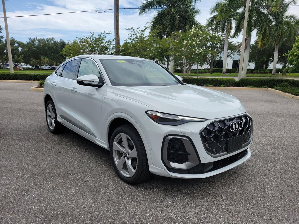 New 2026 Audi Q5 Sportback Premium Plus TFSI quattro S tronic
