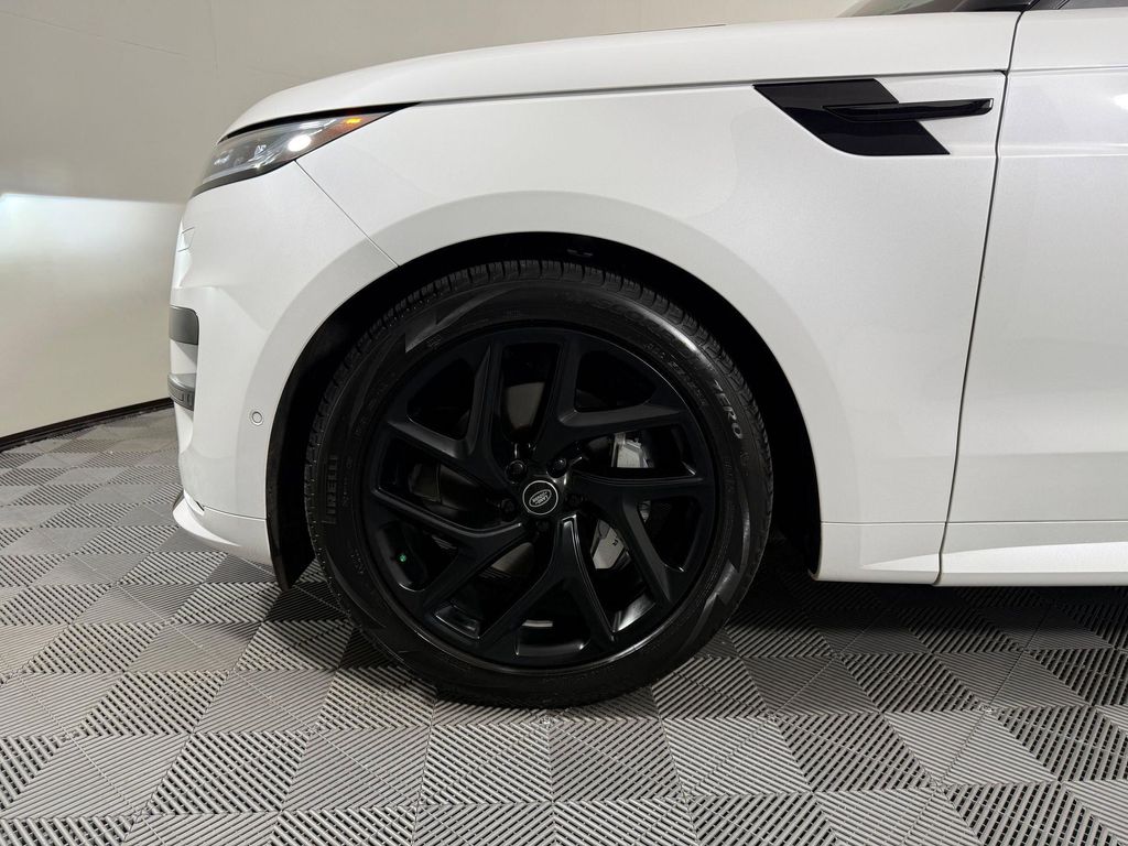 صورة مصغرة 11 لـ 2025 LAND Rover RANGE ROVER SPORT SE
