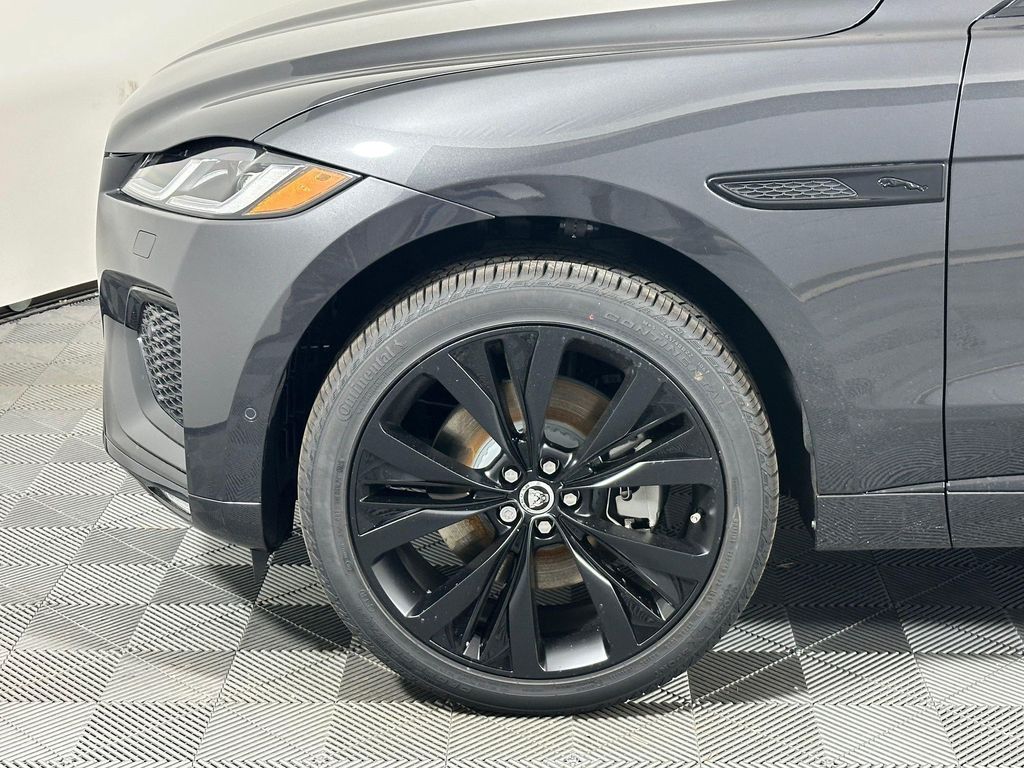 صورة 9 لـ 2026 Jaguar F-PACE R-DYNAMIC S P250 AWD AUTOMATIC