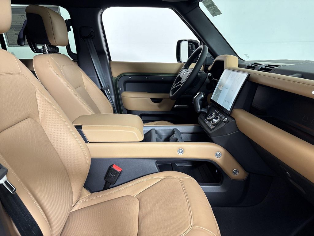 2026 LAND Rover DEFENDER P400 X-DYNAMIC SE 缩略图 24