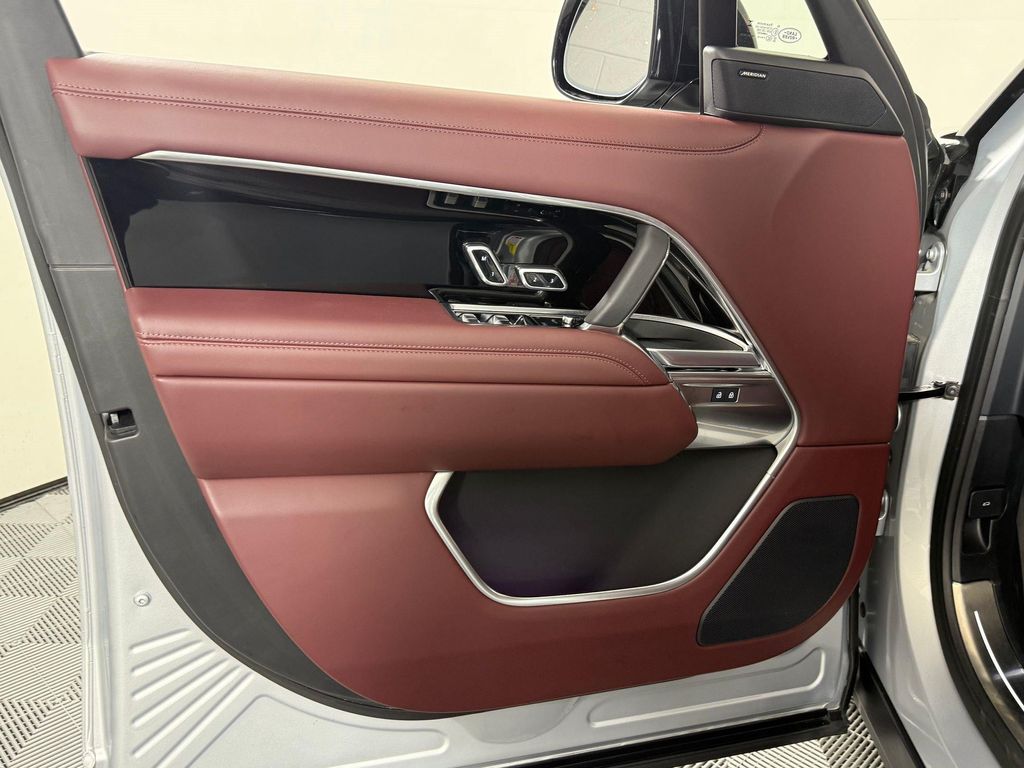 2025 LAND Rover RANGE ROVER P400 SE 缩略图 13