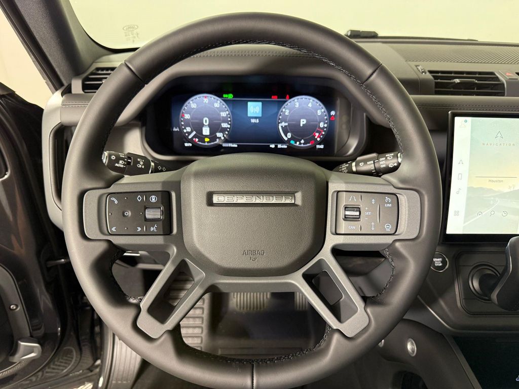 صورة مصغرة 11 لـ 2026 LAND Rover DEFENDER P300 S