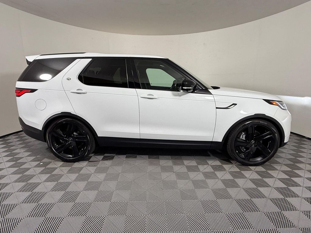 صورة 8 لـ 2026 LAND Rover DISCOVERY S