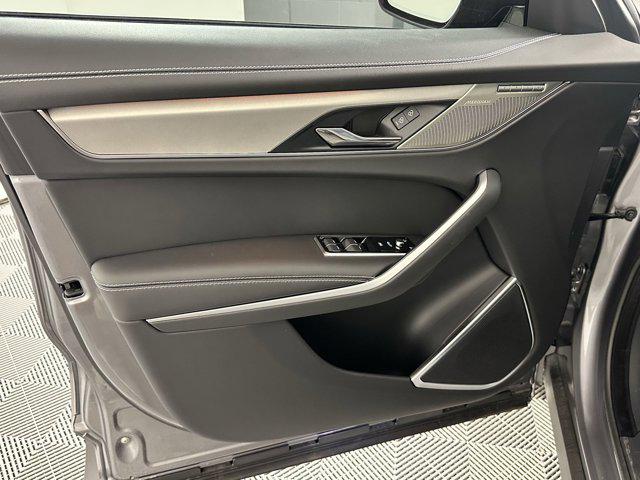 صورة 10 لـ 2026 Jaguar F-PACE R-DYNAMIC S P250 AWD AUTOMATIC