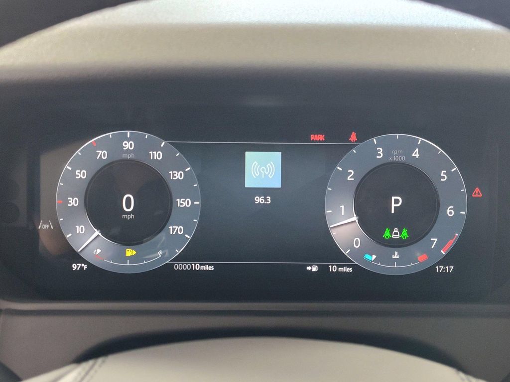 2026 LAND Rover RANGE ROVER VELAR P250 S — миниатюра 17