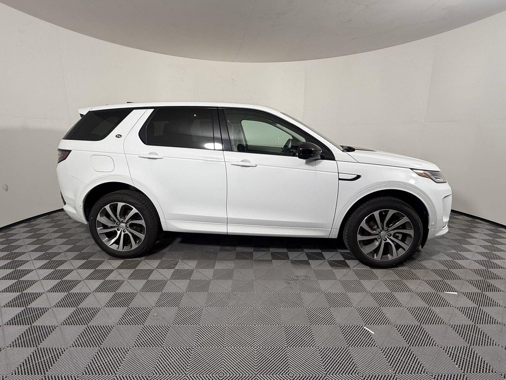 صورة 5 لـ 2025 LAND Rover DISCOVERY SPORT S