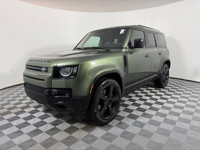 New 2026 Land Rover Defender P400 X-Dynamic SE