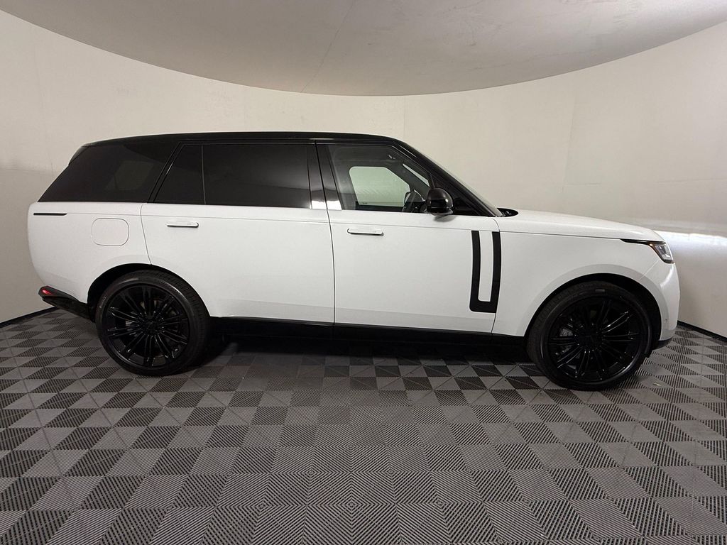 صورة مصغرة 8 لـ 2026 LAND Rover RANGE ROVER P400 SE 7 SEAT