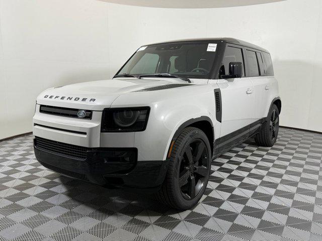 New 2026 Land Rover Defender P500 X-Dynamic SE