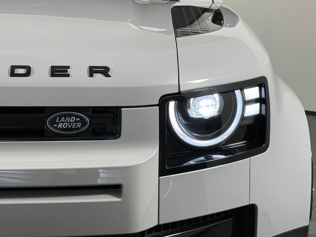 2026 LAND Rover DEFENDER P400 X-DYNAMIC SE 缩略图 12