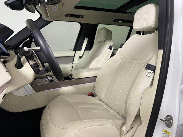 2025 LAND Rover RANGE ROVER P530 SE 7 SEAT thumbnail 6