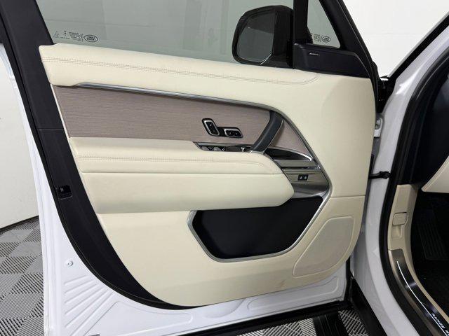 2025 LAND Rover RANGE ROVER P530 SE 7 SEAT thumbnail 21