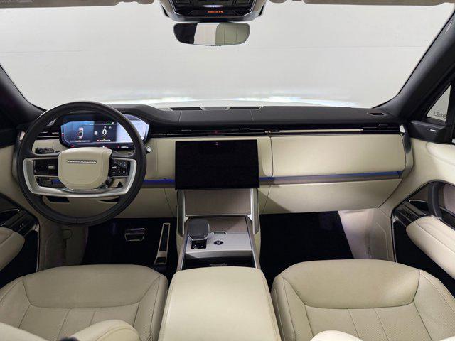 2025 LAND Rover RANGE ROVER P530 SE 7 SEAT thumbnail 16