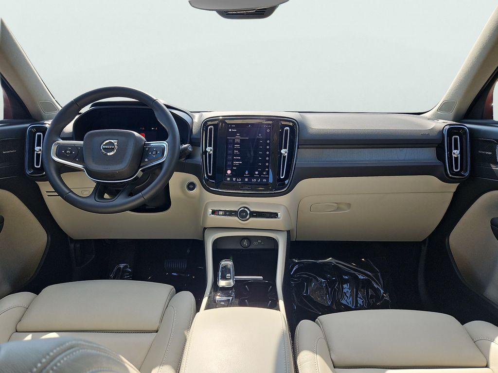 2023 Volvo XC40 B5 PLUS BRIGHT THEME 照片 11