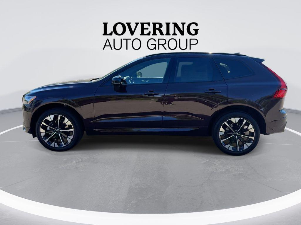 2026 Volvo XC60 B5 PLUS — фото 5