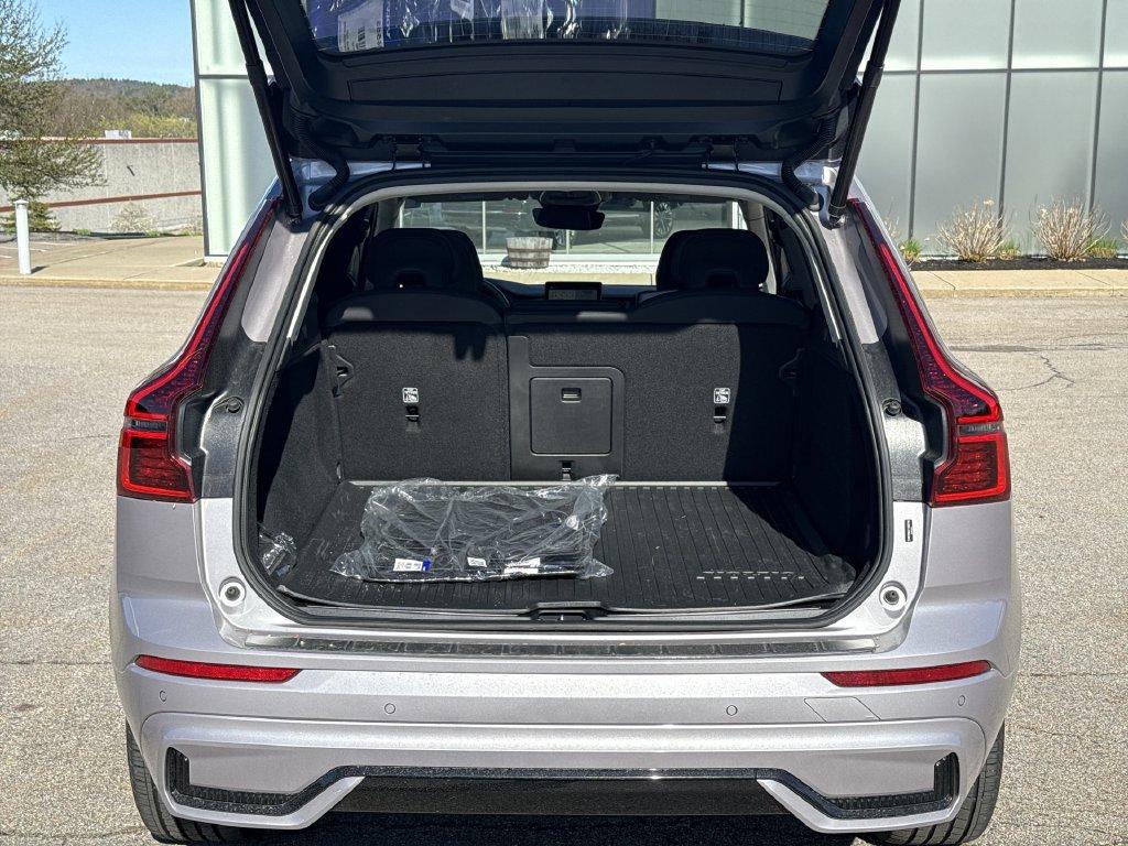 2026 Volvo XC60 B5 PLUS — миниатюра 23