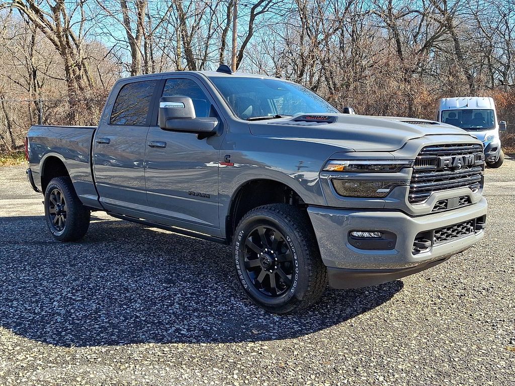 2026 RAM 2500 LARAMIE CREW CAB 4X4 6'4' BOX — фото 3