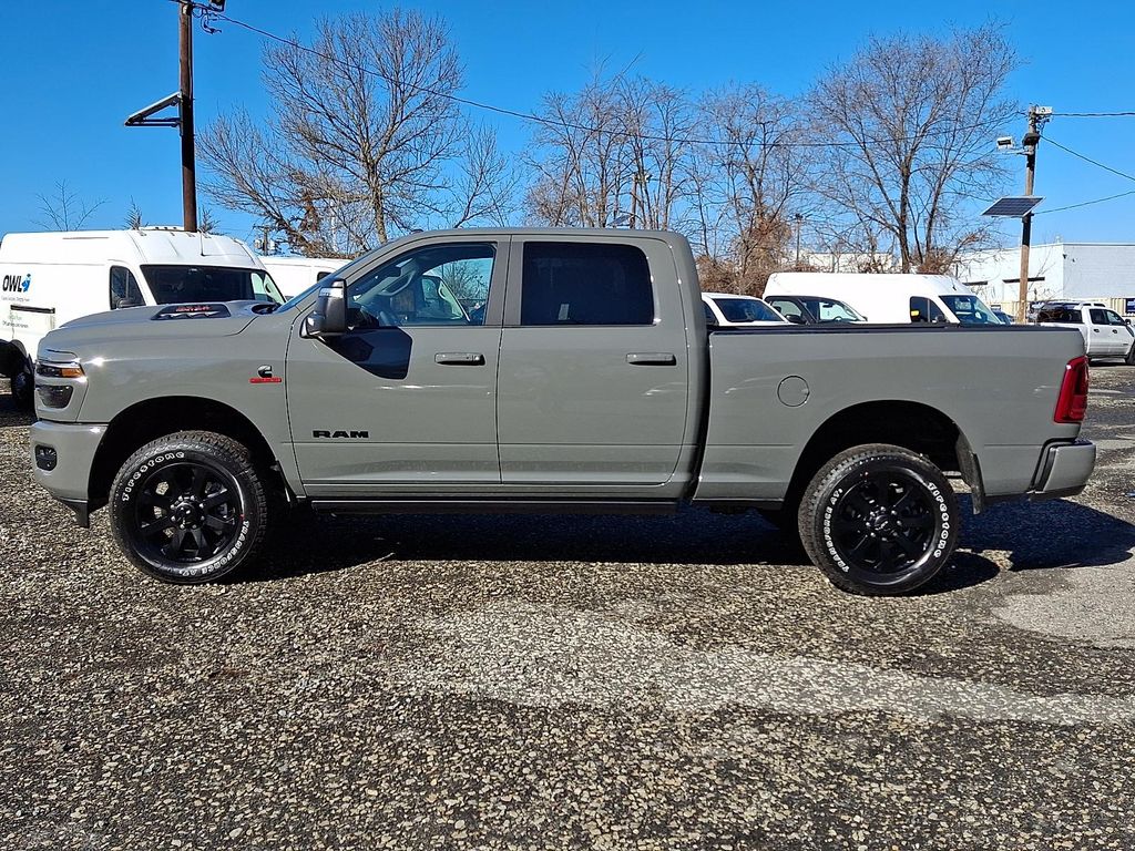 2026 RAM 2500 LARAMIE CREW CAB 4X4 6'4' BOX — фото 8