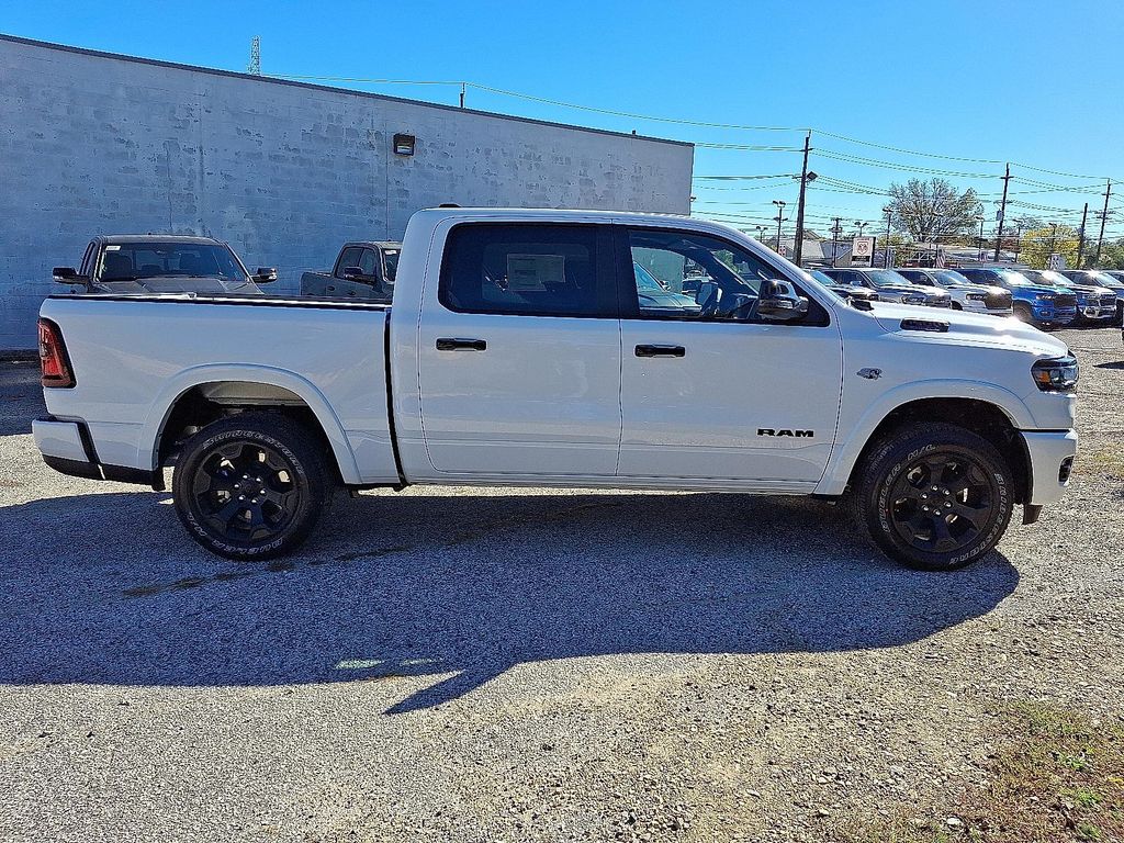 2026 RAM 1500 BIG HORN/LONE STAR — фото 4