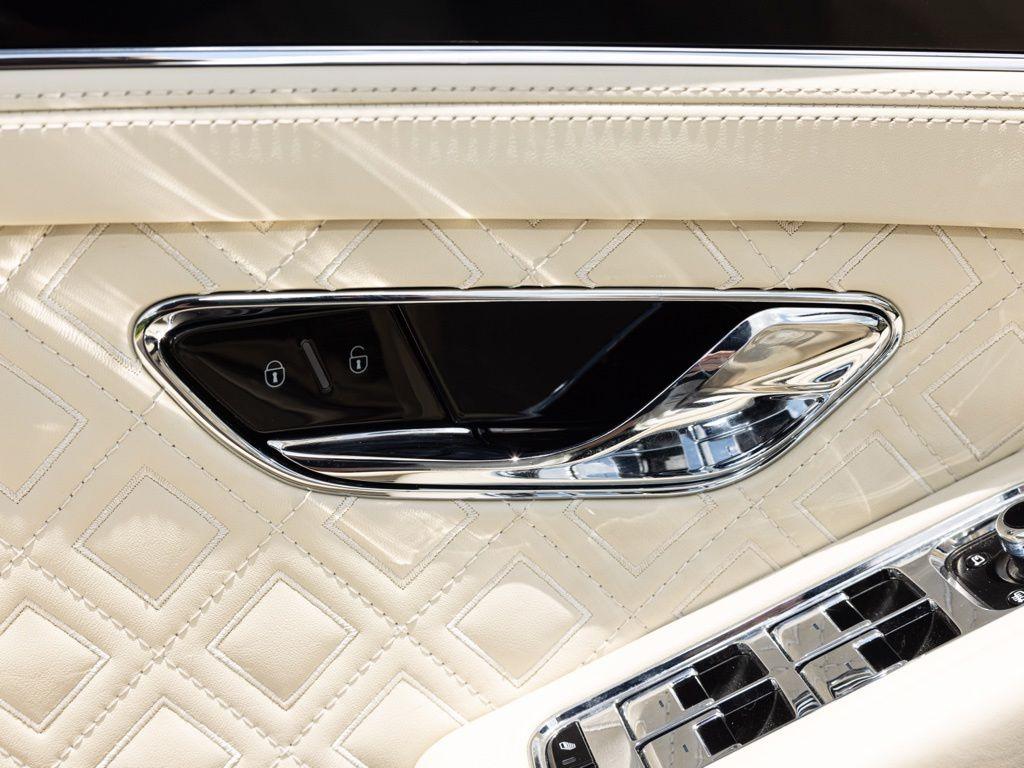 2020 Bentley CONTINENTAL GT V8 — миниатюра 20