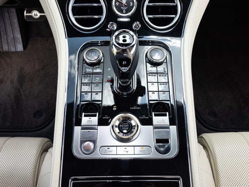 2020 Bentley CONTINENTAL GT V8 — миниатюра 40