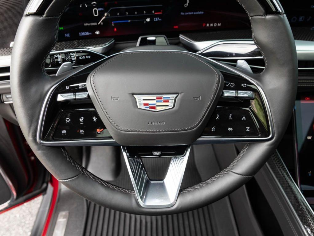 2025 Cadillac ESCALADE V-SERIES thumbnail 29