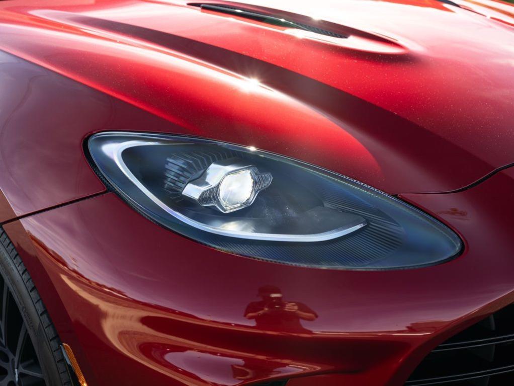 2024 Aston Martin DBX 707 缩略图 14