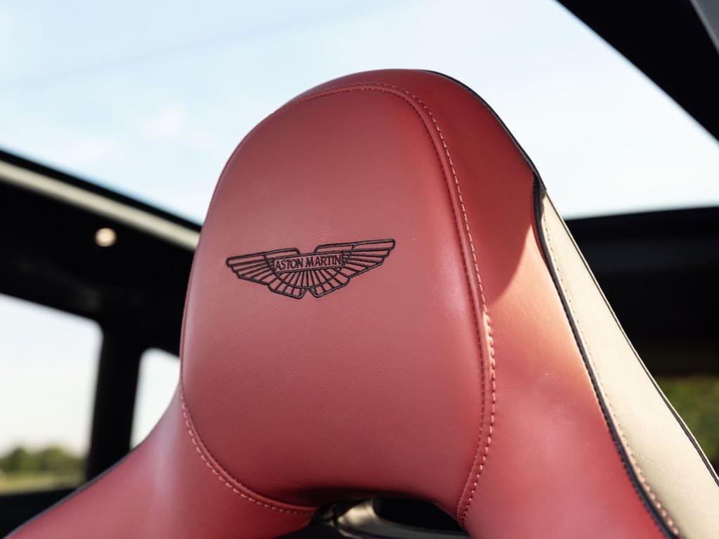 2024 Aston Martin DBX 707 缩略图 24