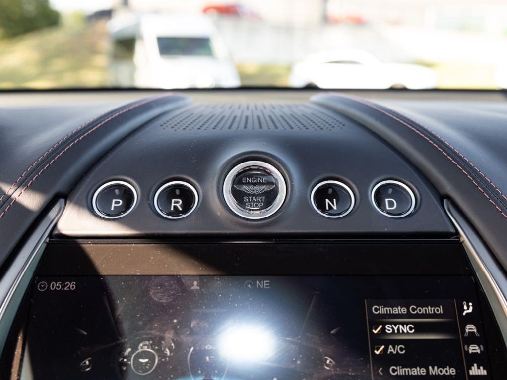 2024 Aston Martin DBX 707 缩略图 39
