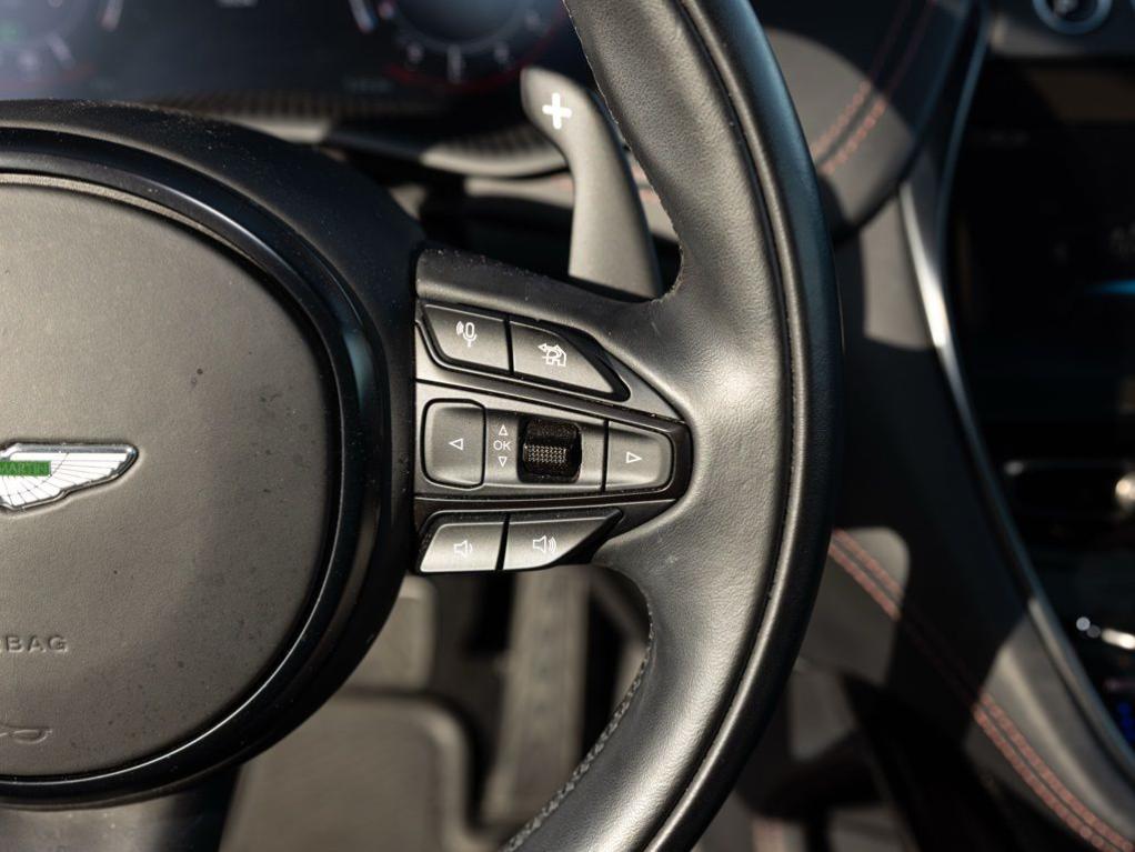 2024 Aston Martin DBX 707 缩略图 30