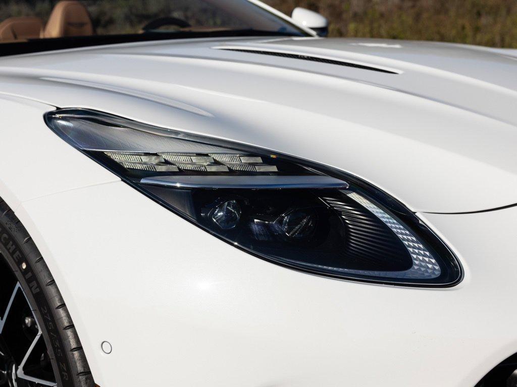 2026 Aston Martin DB12 VOLANTE 缩略图 16