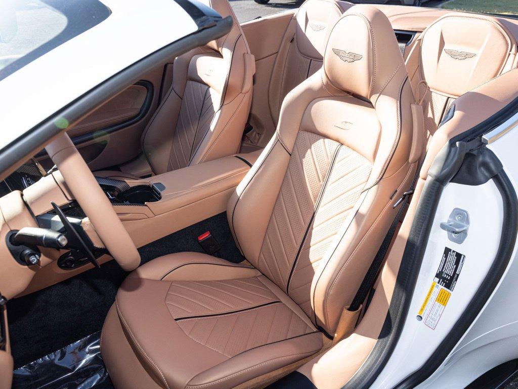 2026 Aston Martin DB12 VOLANTE 缩略图 28