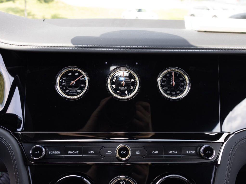 2025 Bentley CONTINENTAL GT V8 — миниатюра 36