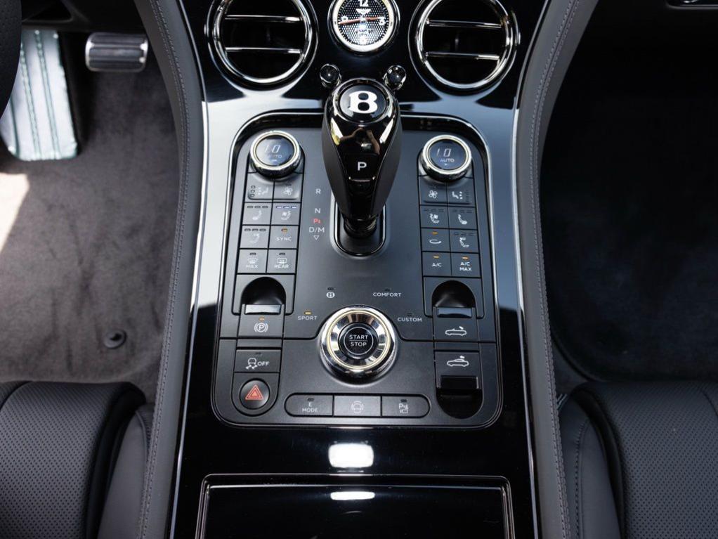 2025 Bentley CONTINENTAL GT V8 — миниатюра 33