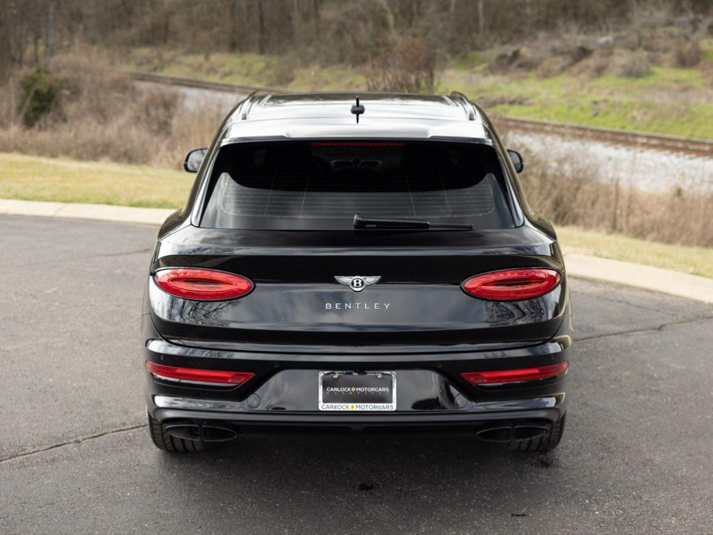 2025 BENTLEY BENTAYGA V8 photo 10