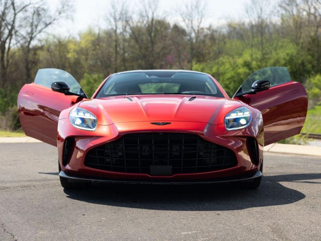 صورة مصغرة 11 لـ 2025 Aston Martin VANTAGE BASE
