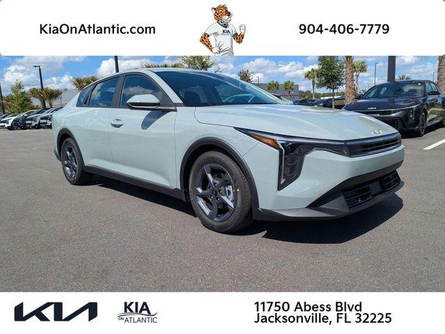 New 2026 Kia K4 LXS