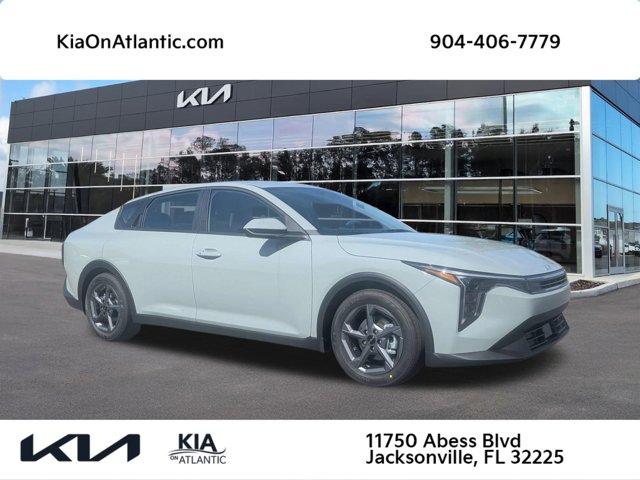 New 2026 Kia K4 LXS