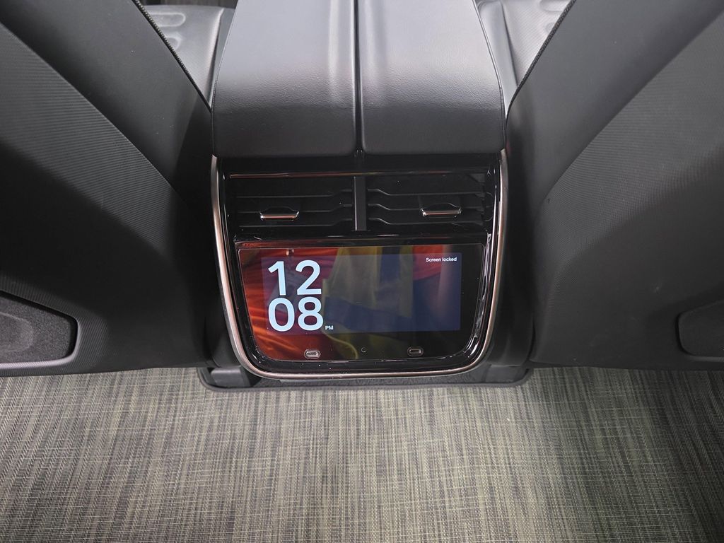 2024 Rivian R1S ADVENTURE PACKAGE — миниатюра 30