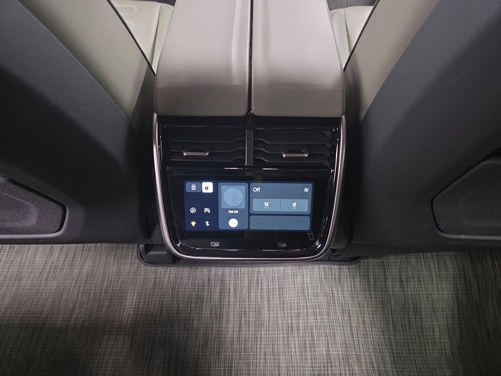 2024 Rivian R1T ADVENTURE PACKAGE — миниатюра 28