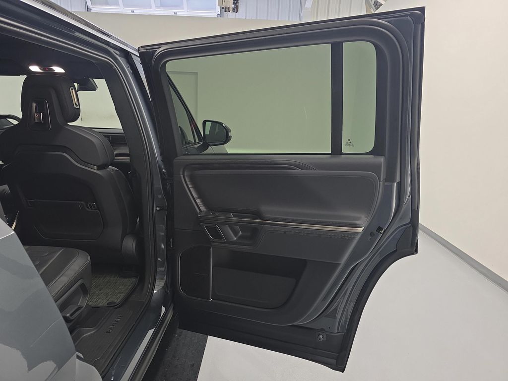 2022 Rivian R1S LAUNCH EDITION 缩略图 19