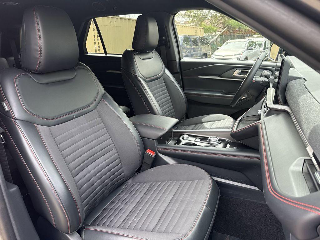 صورة مصغرة 24 لـ 2025 FORD EXPLORER ST-LINE