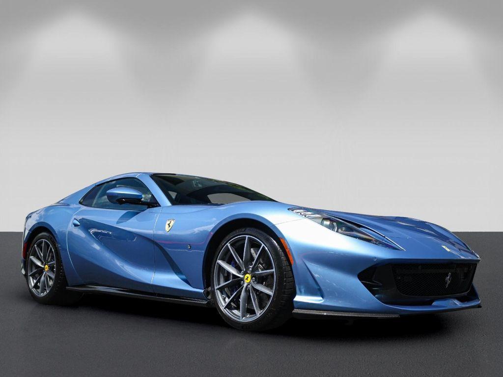 2021 Ferrari 812 GTS 照片 9