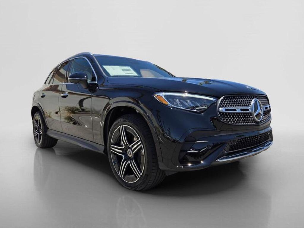 2026 Mercedes-BENZ GLC — фото 7